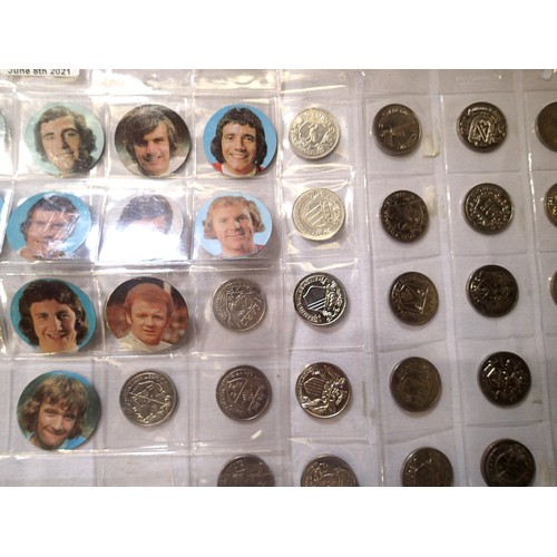 3177 - Complete set of FA Cup teams 1972 with Esso Fuel football tokens. P&P Group 1 (£14+VAT for the first... 