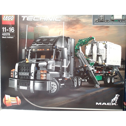 2413 - Lego 42078 Technic Mack Anthem. P&P Group 3 (£25+VAT for the first lot and £5+VAT for subsequent lot... 