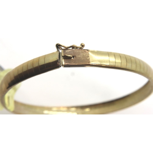 3 - 9ct gold bangle 12.8g. D: 5.5 cm. P&P Group 1 (£14+VAT for the first lot and £1+VAT for subsequent l... 