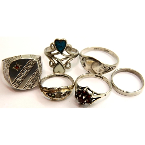 65 - Six silver rings. P&P Group 1 (£14+VAT for the first lot and £1+VAT for subsequent lots)