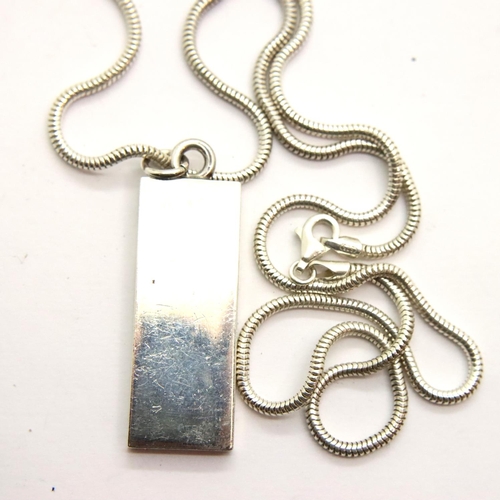 84 - Silver ingot necklace. P&P Group 1 (£14+VAT for the first lot and £1+VAT for subsequent lots)