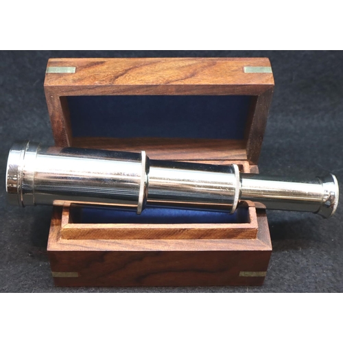 138 - Wooden cased brass chrome telescope. P&P Group 1 (£14+VAT for the first lot and £1+VAT for subsequen... 