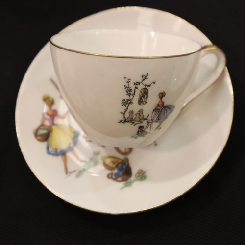 211 - 1960s German porcelain coffee set. P&P Group 3 (£25+VAT for the first lot and £5+VAT for subsequent ... 