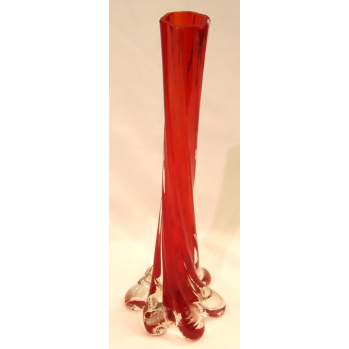 293 - Seven pieces of 20th Century red glass. Not available for in-house P&P, contact Paul O'Hea at Mailbo... 