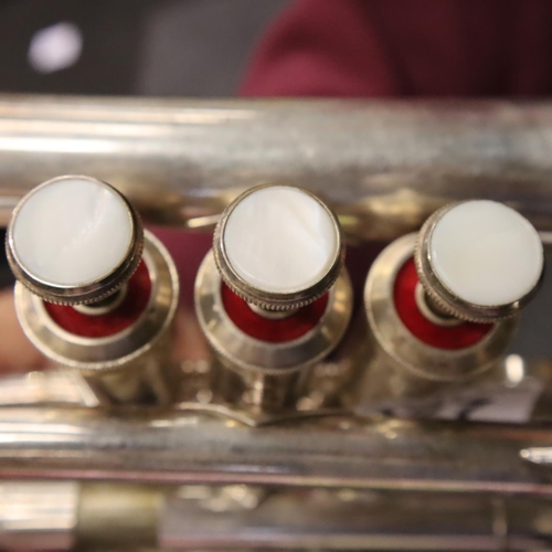 327 - Lark silver plated cornet in case. P&P Group 3 (£25+VAT for the first lot and £5+VAT for subsequent ... 