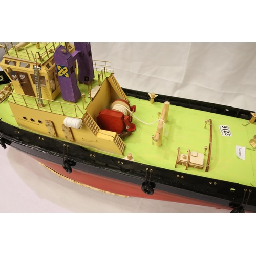 2216 - Smit Nederland static model kit built tug boat, plastic hull, L: 80 cm. Not available for in-house P... 