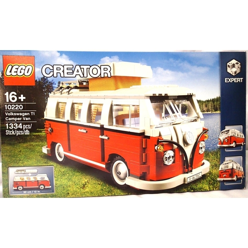 2208 - Lego 10220 Creator Expert Volkswagen TI Campervan. P&P Group 2 (£18+VAT for the first lot and £3+VAT... 