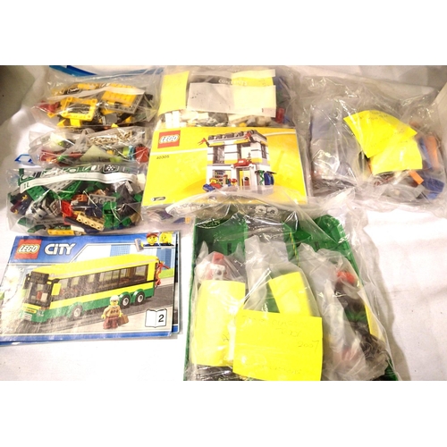 2210 - Lego 60154 Bus Depot, 40305 Lego Shop x2 (only one with instructions) 7998 Classic Truck and 60081 P... 