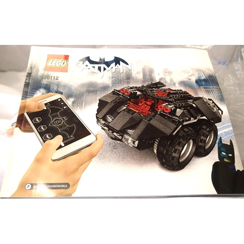 2226 - Lego 76112 app controlled Batmobile, unboxed. P&P Group 1 (£14+VAT for the first lot and £1+VAT for ... 