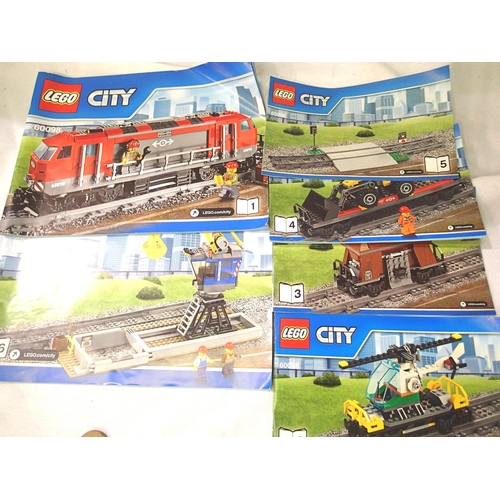 2236 - Lego 60098 City train, unboxed. P&P Group 3 (£25+VAT for the first lot and £5+VAT for subsequent lot... 