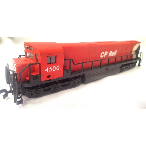 2282 - Model Power Alco C-628 Co-Co diesel in very good -excellent condition 4500 CP Rail Livery, unboxed. ... 