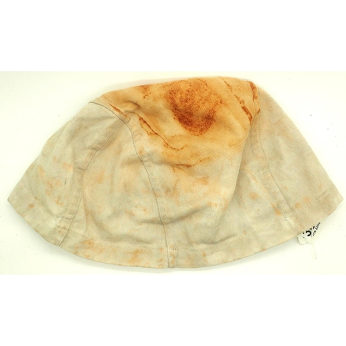 3067 - WWII German helmet snow cover as used on the Eastern Front. P&P Group 1 (£14+VAT for the first lot a... 