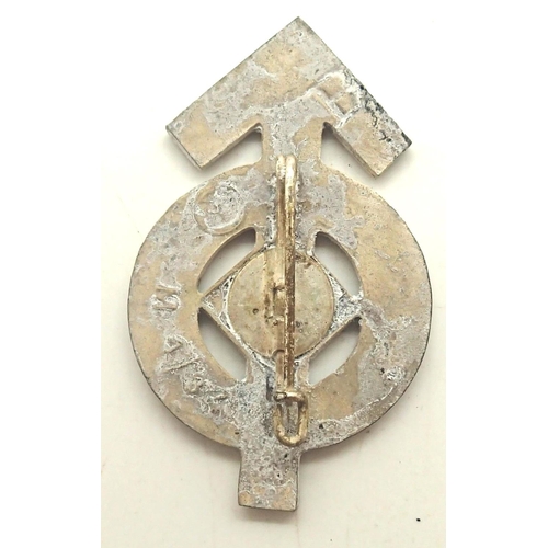 3166 - WWII German Hitler Youth silver proficiency badge. P&P Group 1 (£14+VAT for the first lot and £1+VAT... 