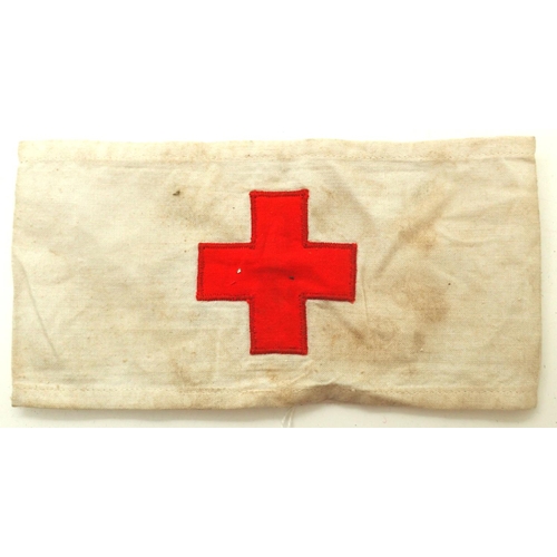 3096 - 1943 dated German medics armband. P&P Group 1 (£14+VAT for the first lot and £1+VAT for subsequent l... 