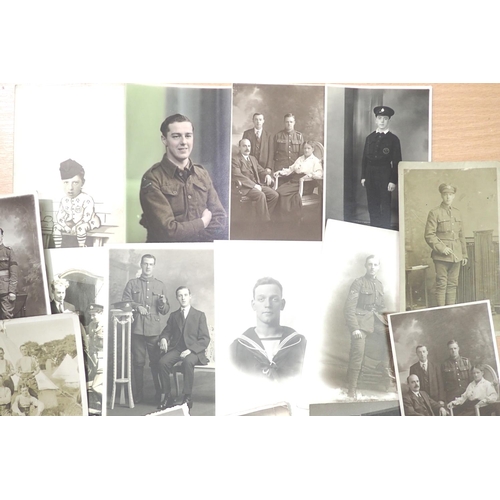 3123 - Collection of predominantly WWI military and naval personnel portrait photographs. P&P Group 1 (£14+... 