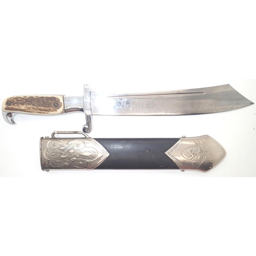 3132 - German WWII full size and weight replica RAD Hewer with metal scabbard, marked RZM M7/36. P&P Group ... 