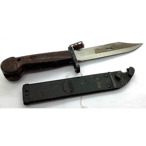 3136 - Gulf War AK47 bayonet, with scabbard, also converts into a wire cutter. P&P Group 2 (£18+VAT for the... 