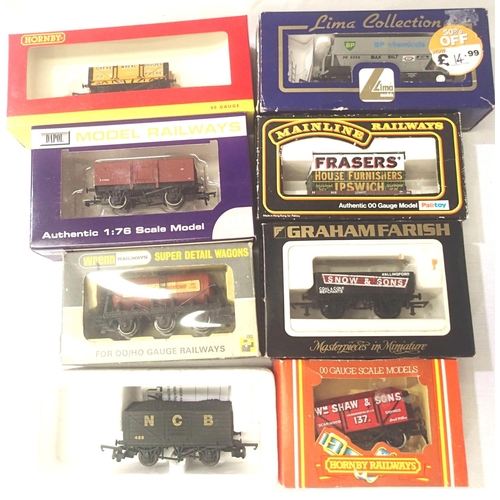 2354 - Eight assorted OO scale wagons, Hornby, Dapol, Mainline, Wrenn etc. mostly in very good. P&P Group 1... 