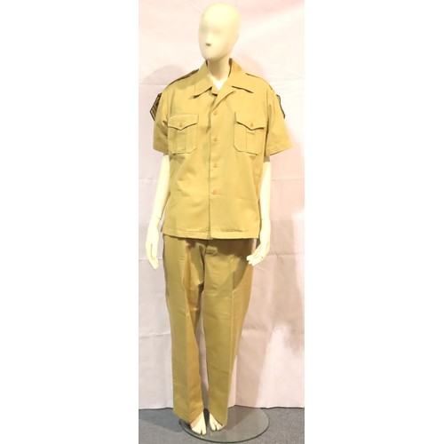 3076 - WE WERE SOLDIERS; Sgt McDoons uniform costume 2002, worn in the film with CoA. P&P Group 2 (£18+VAT ... 