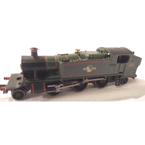 2431 - Graham Farish 2.6.2 tank, BR Green 5136, Late Crest in very good condition, unboxed. P&P Group 1 (£1... 