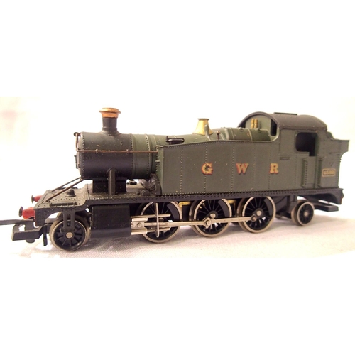 2438 - Lima OO Prairie tank GWR Green 4589 in very good condition, unboxed. P&P Group 1 (£14+VAT for the fi... 