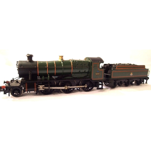 2448 - Bachmann 2.6.0 and tender, BR Green 4358, Early Crest, excellent condition, unboxed. P&P Group 1 (£1... 