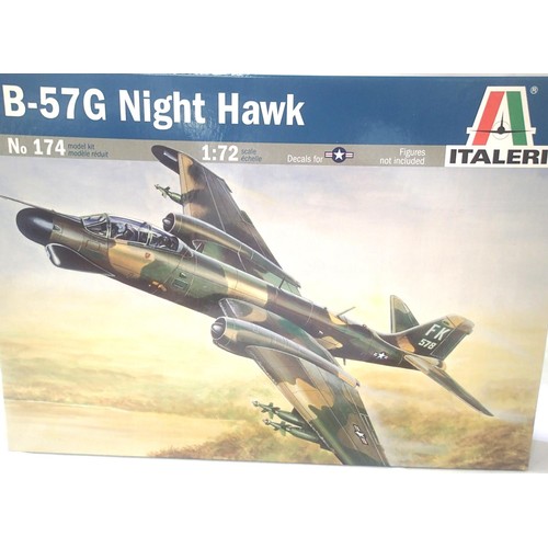 2321 - Italeri 1:72 scale B57G Night Hawk, factory sealed. P&P Group 1 (£14+VAT for the first lot and £1+VA... 