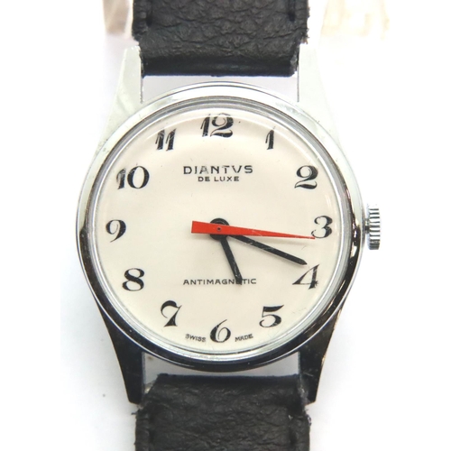 92 - Gents Diantus wristwatch, mid size, working at lotting, dial D: 25 mm. P&P Group 1 (£14+VAT for the ... 