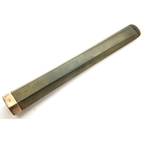 109 - Alfred Dunhill vintage cheroot holder with 9ct gold rim. P&P Group 1 (£14+VAT for the first lot and ... 