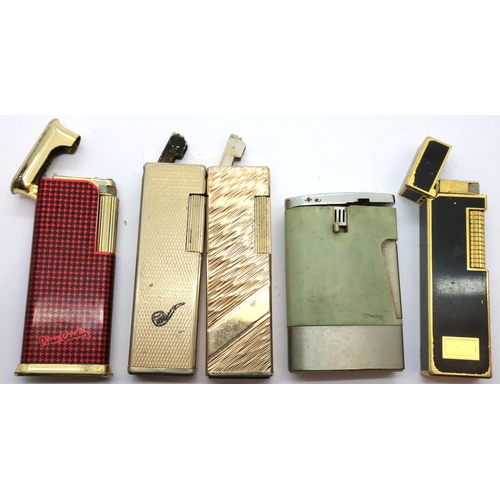 111 - Mixed vintage lighters including Ronson. P&P Group 1 (£14+VAT for the first lot and £1+VAT for subse... 