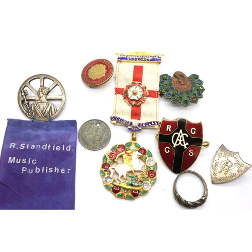 116 - Selection of silver and enamelled badges, Masonic jewellery etc. P&P Group 1 (£14+VAT for the first ... 