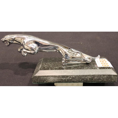 163 - Chrome Jaguar car mascot on marble base, overall L: 21 cm. P&P Group 2 (£18+VAT for the first lot an... 