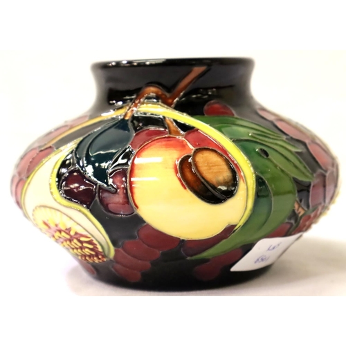 270 - Moorcroft squat baluster vase in the Queens Choice pattern, H: 11 cm. P&P Group 1 (£14+VAT for the f... 