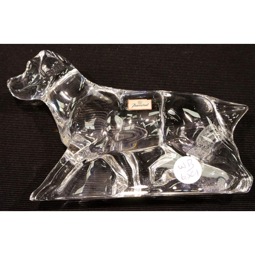 290 - Baccarat boxed glass paperweight in the form of a dog, L: 18 cm. P&P Group 1 (£14+VAT for the first ... 