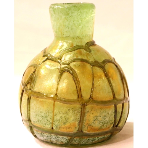 293 - Loetz style glass vase, H: 11 cm. P&P Group 2 (£18+VAT for the first lot and £3+VAT for subsequent l... 