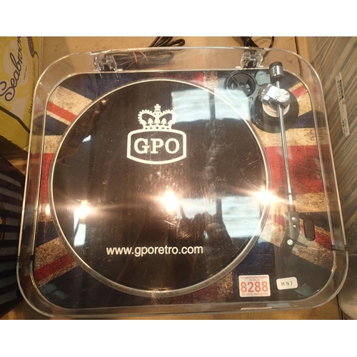 1014 - GPO Jam record player 3-speed, stand alone, vinyl turntable with built-In speakers; Union Jack patte... 