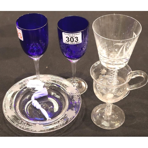 303 - 19th and 20th century glass, including an etched bottle coaster, pair of etched blue wine glasses, t... 