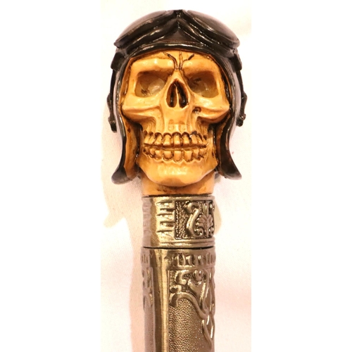 325 - Skull handled walking stick, L: 86 cm. P&P Group 3 (£25+VAT for the first lot and £5+VAT for subsequ... 