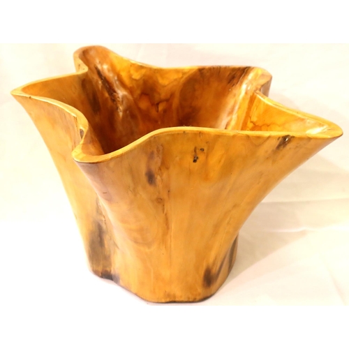 336 - A large carved yew planter formed from a single trunk, D: 45 cm. Not available for in-house P&P, con... 