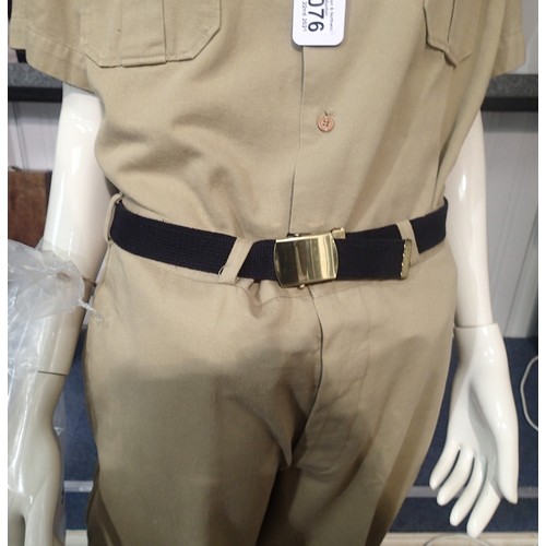 3076 - WE WERE SOLDIERS; Sgt McDoons uniform costume 2002, worn in the film with CoA. P&P Group 2 (£18+VAT ... 