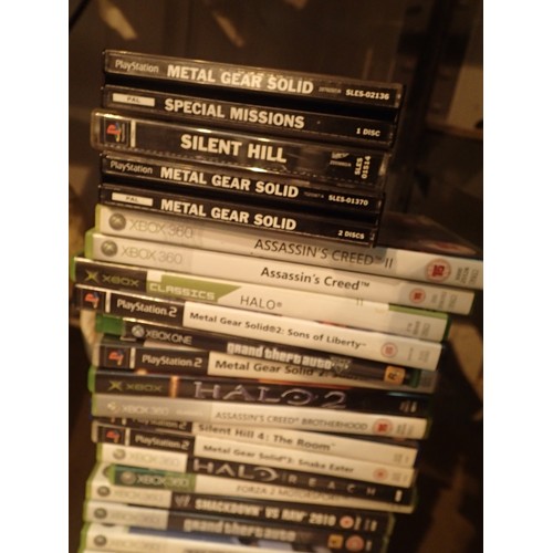 1145 - Collection of mixed computer games including Xbox 360, Playstation etc and a Xbox 360 controller. No... 
