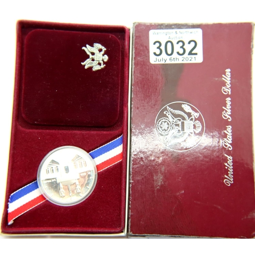 3032 - 1984 USA Los Angeles Olympics Dollar, encapsulated and boxed. P&P Group 1 (£14+VAT for the first lot... 