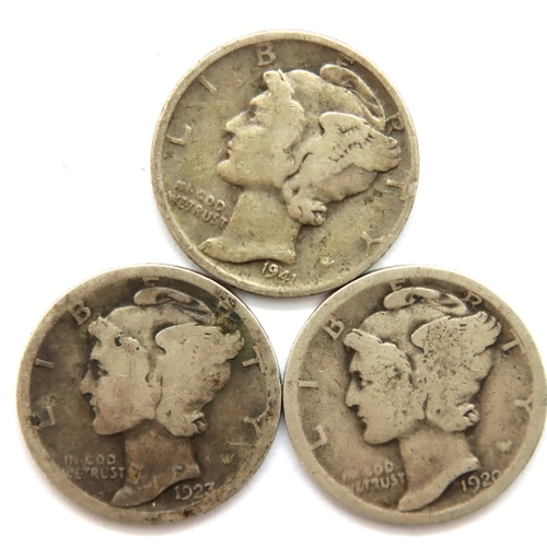 3131 - Collection of three Silver USA Mercury Dimes. P&P Group 1 (£14+VAT for the first lot and £1+VAT for ... 