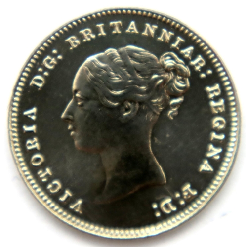 3134 - 1881 - Maundy Silver Fourpence of Queen Victoria. P&P Group 1 (£14+VAT for the first lot and £1+VAT ... 