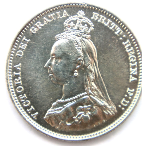 3144 - 1887 - Silver Shilling of Queen Victoria. P&P Group 1 (£14+VAT for the first lot and £1+VAT for subs... 