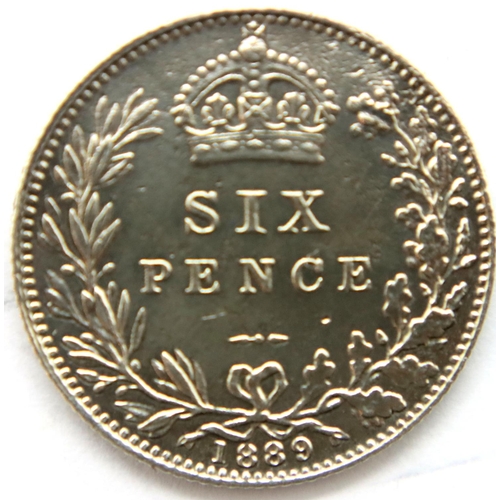 3175 - 1889 - Silver Sixpence of Queen Victoria. P&P Group 1 (£14+VAT for the first lot and £1+VAT for subs... 