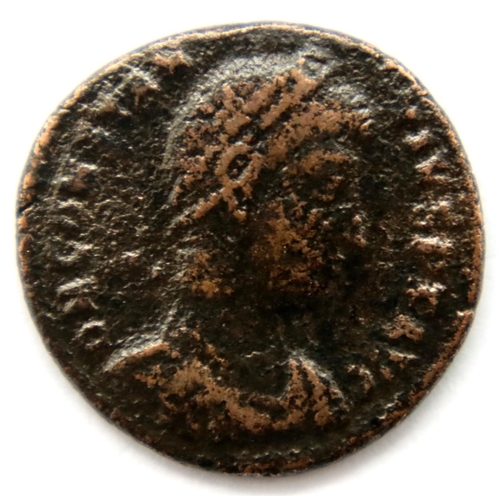 3177 - 305 AD - Fallen horseman being speared by soldier - Emporer Constantius - Roman AE3. P&P Group 1 (£1... 