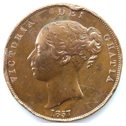 3213 - 1857 - Copper Penny DEF: PT variant - Queen Victoria. P&P Group 1 (£14+VAT for the first lot and £1+... 