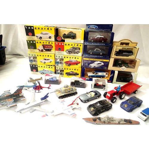2183 - Eighteen boxed diecast vehicles including Vanguards, Corgi, Oxford etc. and unboxed playworn example... 