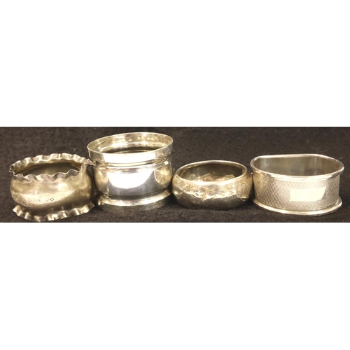 116 - Four hallmarked silver napkin rings. P&P Group 1 (£14+VAT for the first lot and £1+VAT for subsequen... 